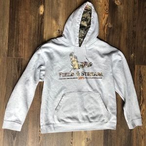NWOT, Field & Stream Men’s Sweatshirt—Size M
